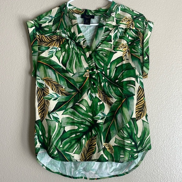 NWOT Rachel Roy Green Safari Top - Picture 1 of 4
